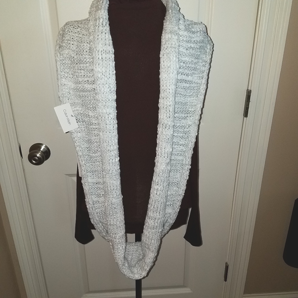 Calvin Klein infinity loop scarf